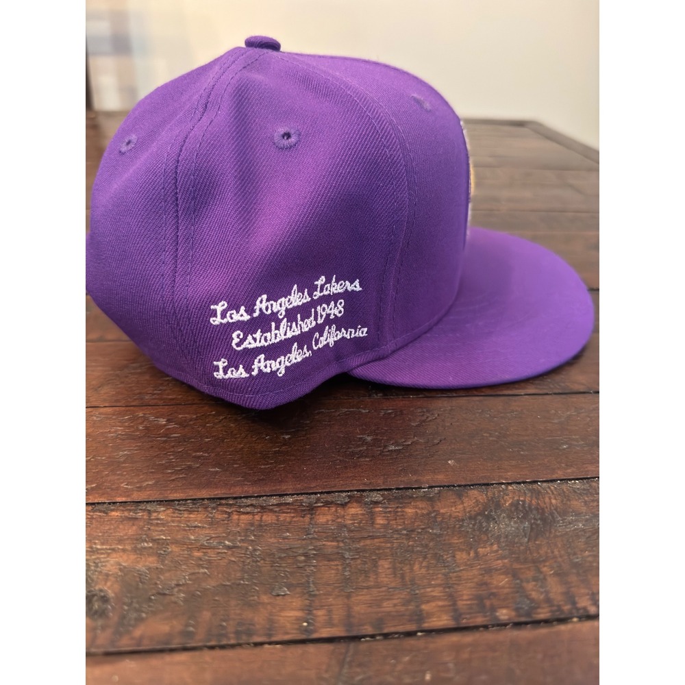 New Era 9FIFTY Los Angeles Lakers Snapback Hat Purple NBA Basketball Cap OSFM - Picture 2 of 6